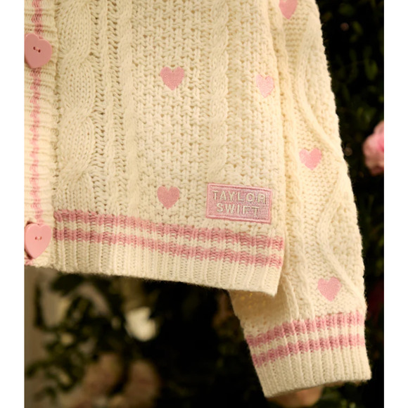 Taylor Swift Size M L Cardigan Lover Hearts Swiftie Valentines Present - Picture 8 of 12